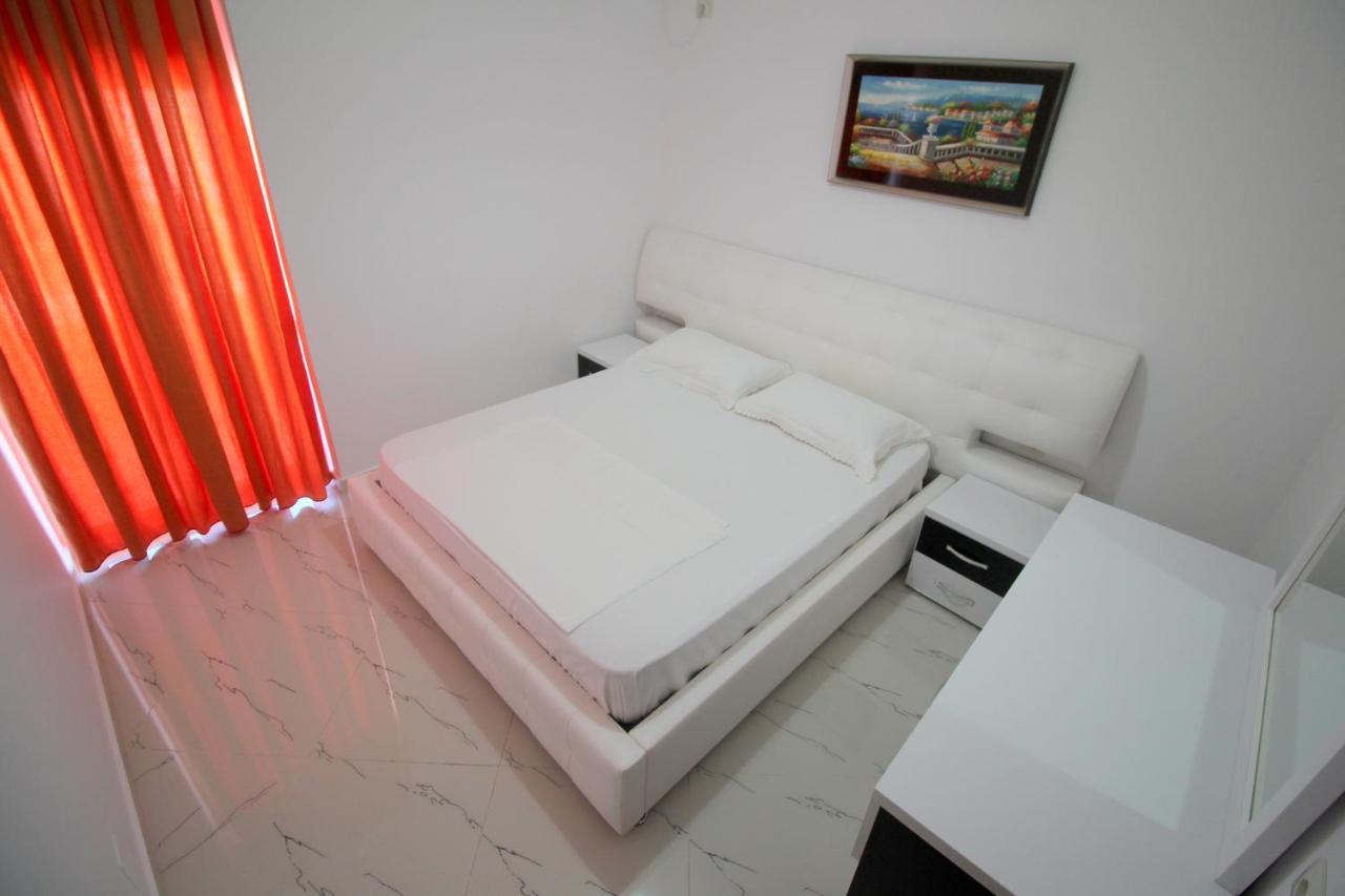 Klajdi Apartaments Saranda Extérieur photo