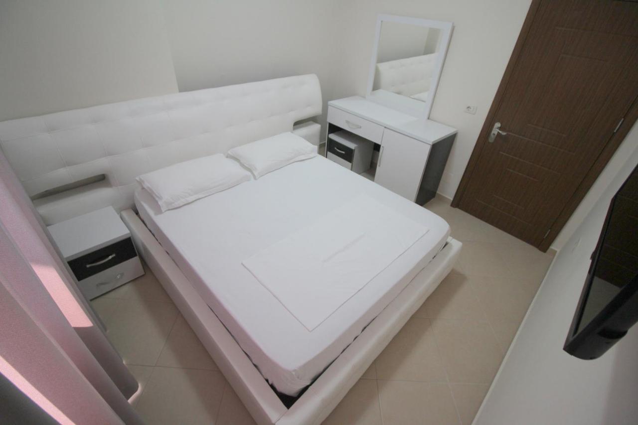Klajdi Apartaments Saranda Extérieur photo