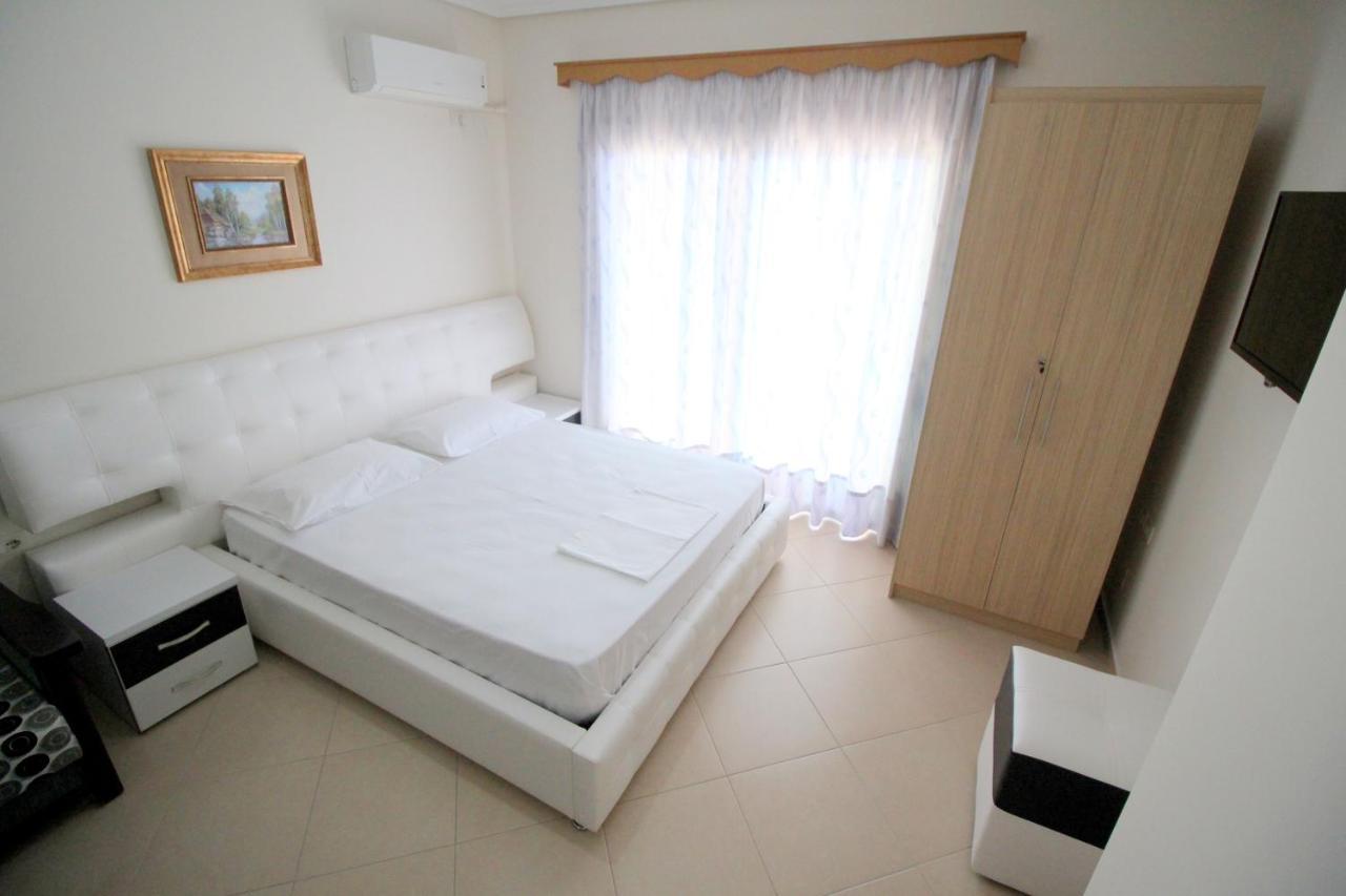 Klajdi Apartaments Saranda Extérieur photo