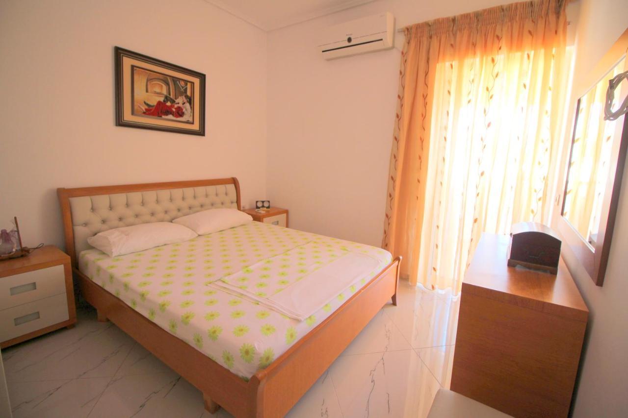 Klajdi Apartaments Saranda Extérieur photo