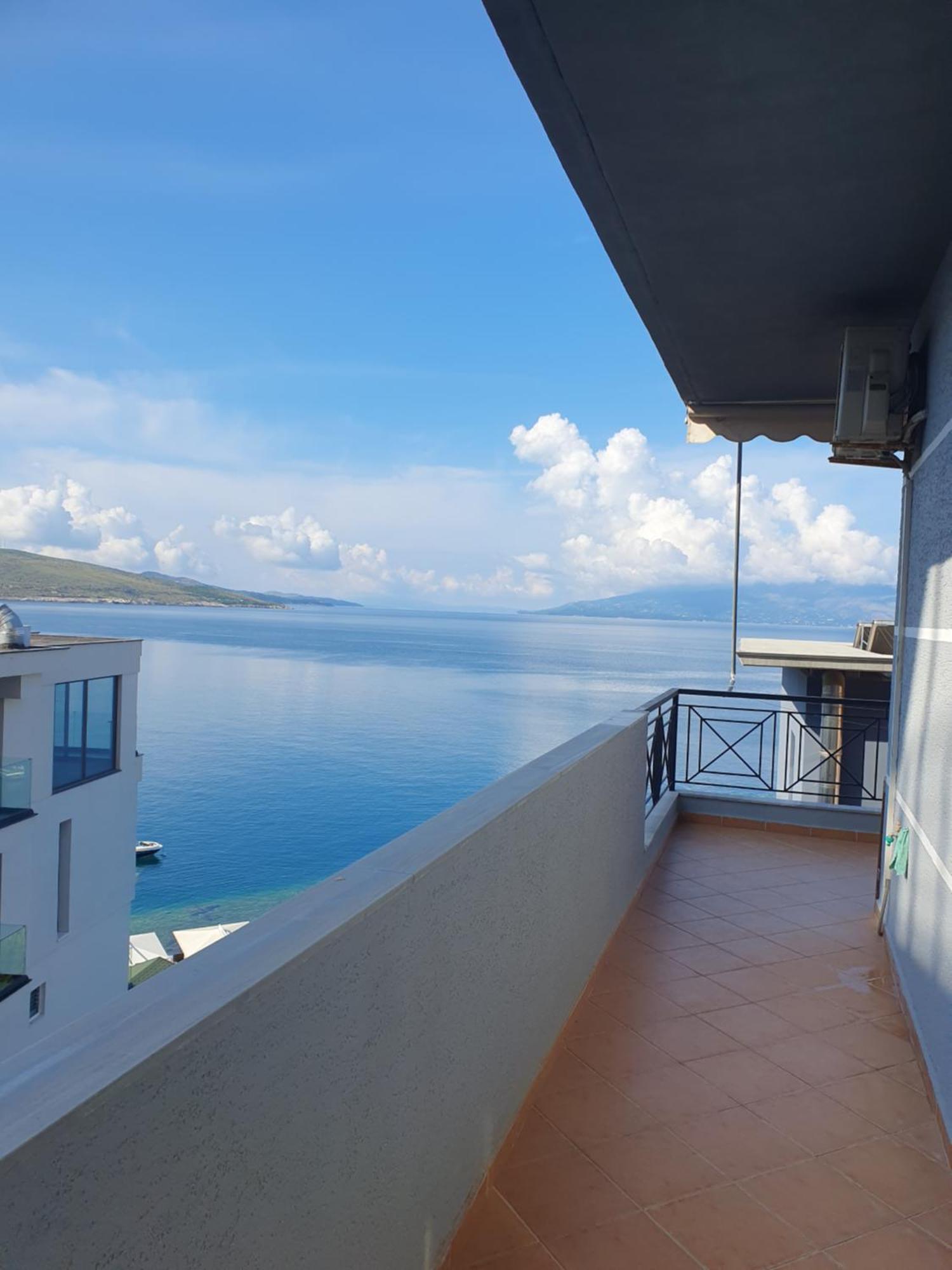 Klajdi Apartaments Saranda Extérieur photo