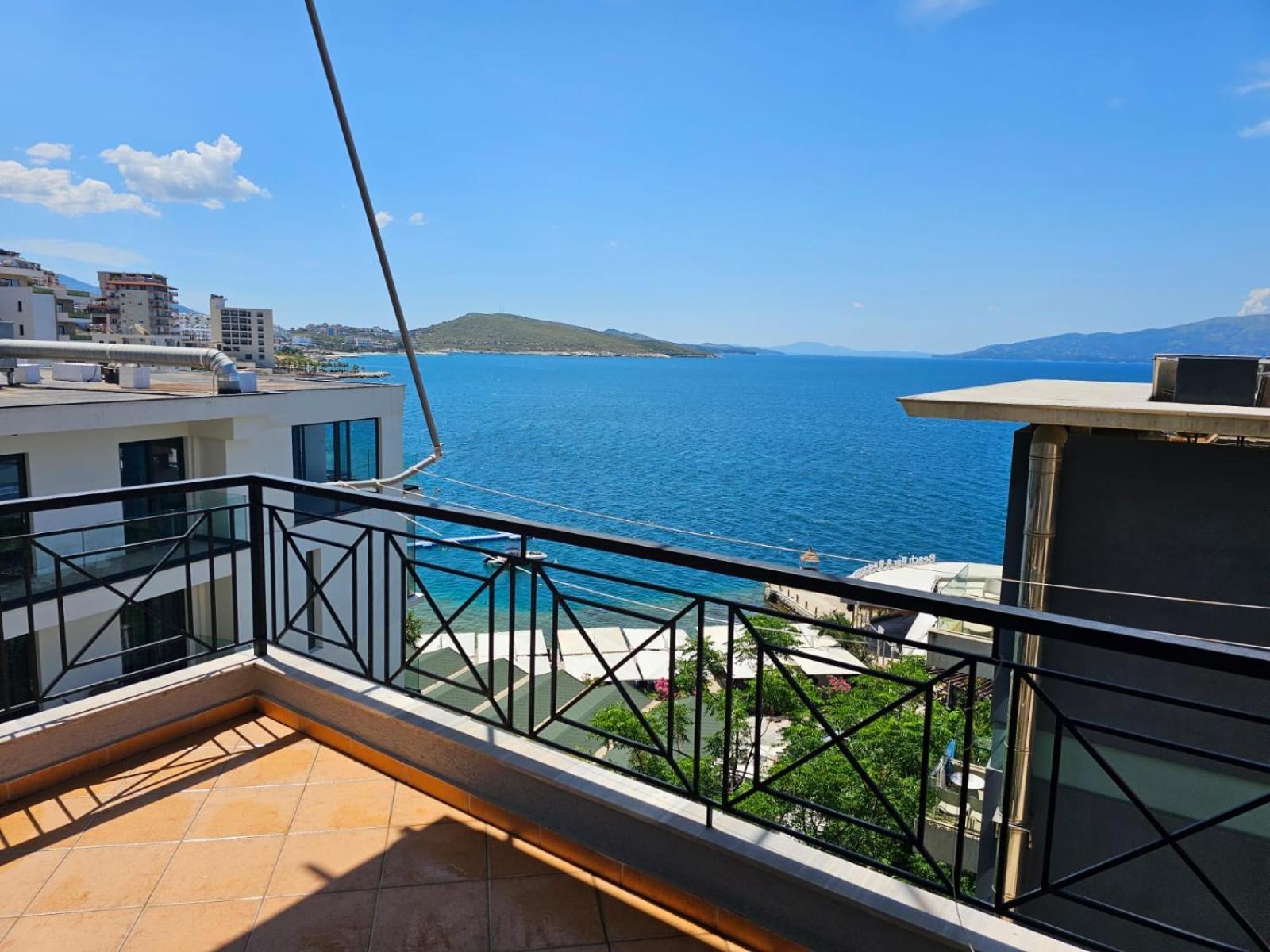Klajdi Apartaments Saranda Extérieur photo